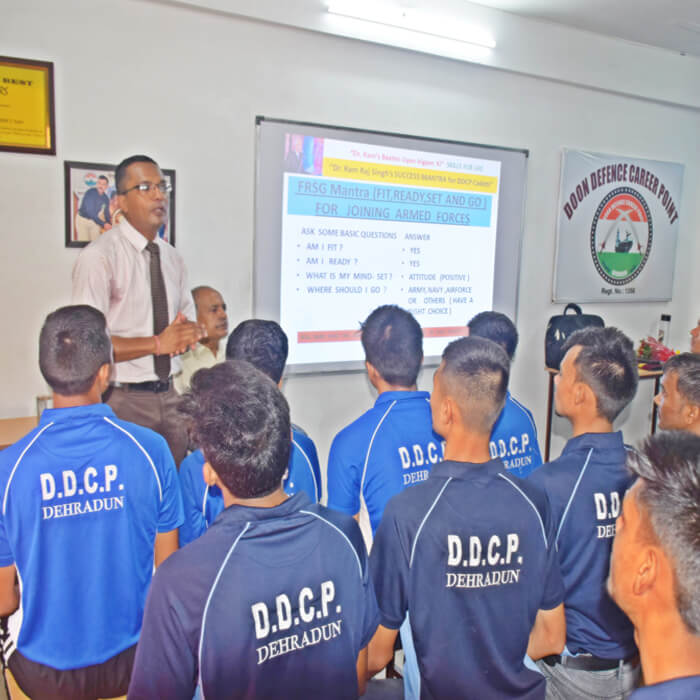 Doon Defence Career Point Dehradun Experienced Teachers